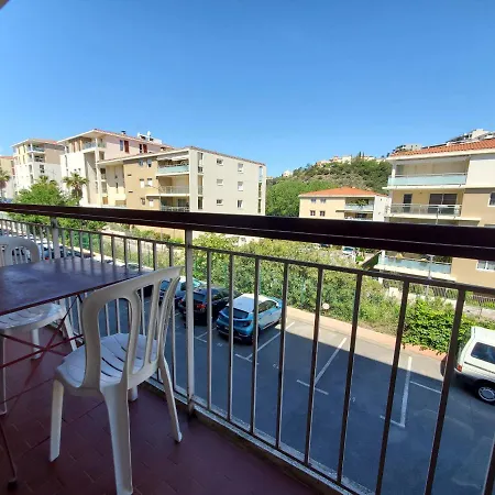 3 Pieces 65M2 St Raphael * Saint-Raphael (Var)